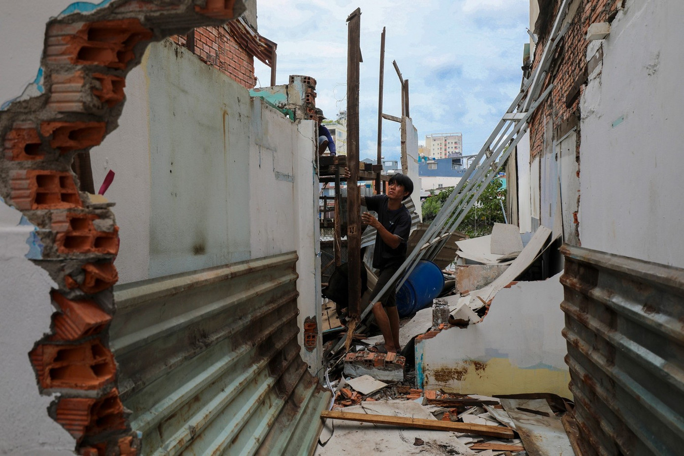 Các chính sách hỗ trợ người dân sau di dời 40.000 căn nhà ven kênh rạch ở TPHCM - Ảnh 3