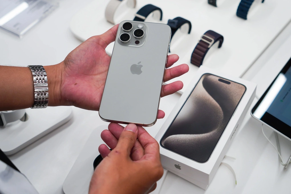 3 chiếc iPhone cũ đang giảm giá mạnh nhất hiện nay - Ảnh 2