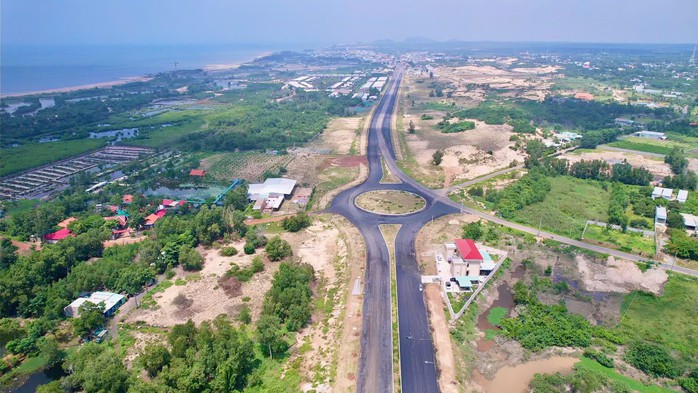 Tiến độ hơn 76 km đường ven biển nối TP HCM và Lâm Đồng - Ảnh 2