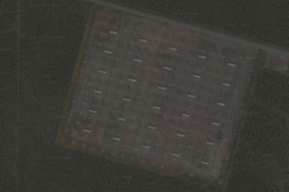 9 địa điểm kỳ bí nhất bị làm mờ trên Google Maps hiện có thể xem vô tư - Ảnh 4