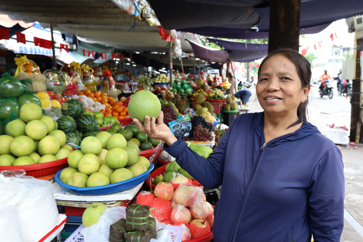 Huế vào mùa quả ngọt thanh, ruột giòn, hương thơm không nơi nào có - Ảnh 9