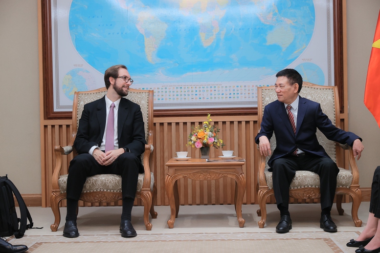 Phó Thủ tướng Hồ Đức Phớc tiếp lãnh đạo Tập đoàn Tether - Ảnh 1