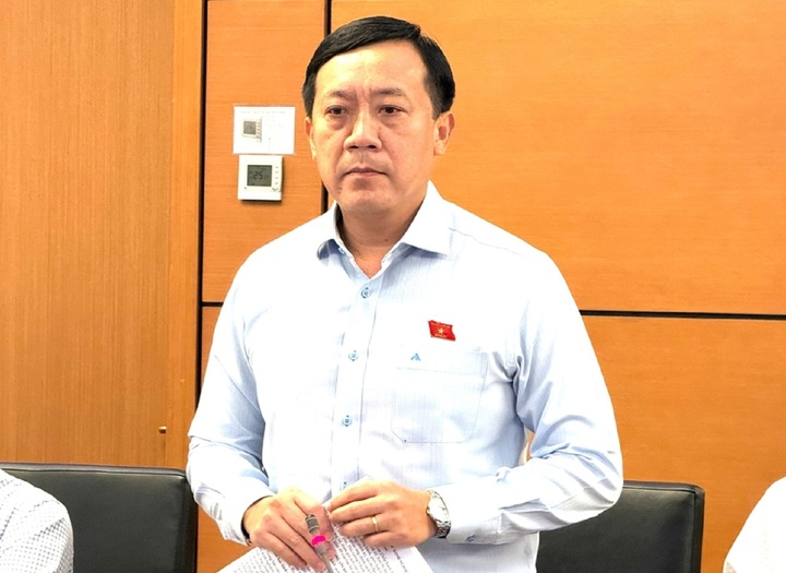 ĐBQH: Không để tình trạng cấp xã quá tải, cán bộ tỉnh lại thiếu việc làm - Ảnh 1