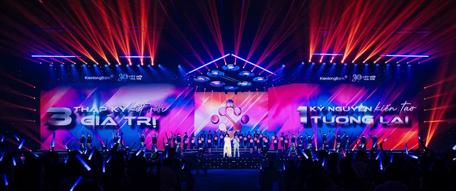 “Concert công nghệ” của KienlongBank viết tiếp hành trình 30 năm “Kết nối giá trị” - Ảnh 5