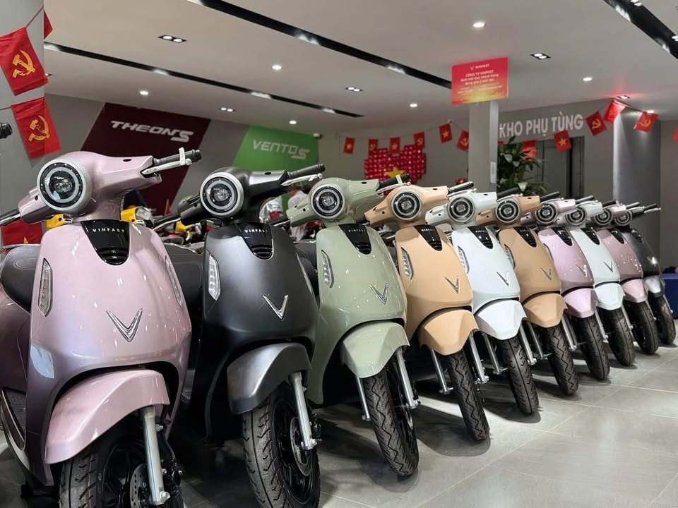Bảng giá xe máy điện VinFast tháng 10/2025: Ưu đãi lớn, xe rẻ nhất chỉ hơn 10 triệu đồng - Ảnh 2