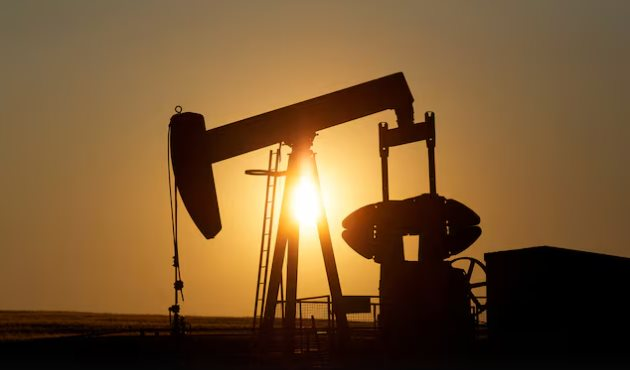 Buồn của dầu Nga: Loạt khách hàng tuyên bố tiếp tục mua hàng, xuất khẩu phá kỷ lục 16 tháng nhưng doanh thu lao dốc, chuyện gì đang xảy ra? - Ảnh 1