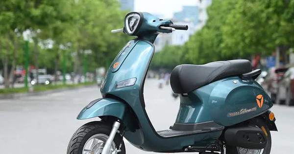 Xe máy điện giá chỉ 16,5 triệu, có smartkey chống trộm, pin chạy 80 km