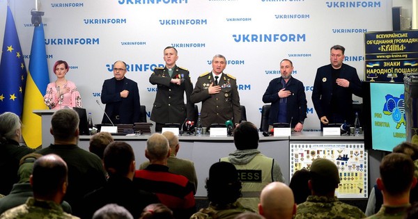 NATO, EU đau đầu giải cứu ngân sách Kiev