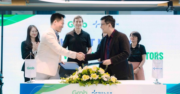 Selex Motors bắt tay Grab Việt Nam thúc đẩy chuyển đổi xe điện cho tài xế GrabBike