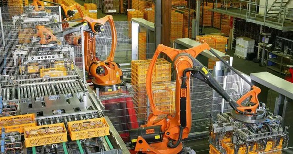 Trung Quốc vượt mặt thế giới với 'đế chế robot' khổng lồ trong nhà máy