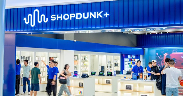 ShopDunk lần đầu mở không gian trải nghiệm bên trong TTTM