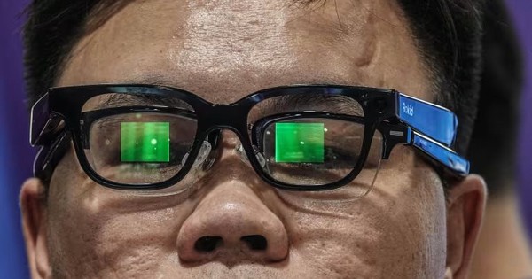 Món đồ được ví như "tương lai nhân loại"này chỉ vừa ra mắt, thế mà Trung Quốc đã có ngay hàng Made in China