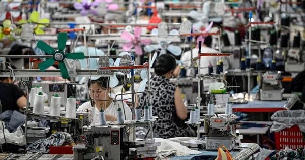 Bị Mỹ chặn cửa, nền kinh tế chủ chốt BRICS xuất hàng ồ ạt sang châu Âu, đe dọa ngành công nghiệp 200 tỷ USD với hơn 1 triệu lao động của 'lục địa già'