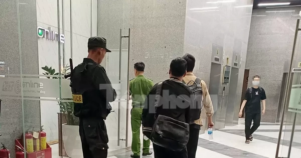 Công an xuất hiện ở tòa nhà có trụ sở công ty của Shark Bình