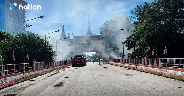 Khói đen bao trùm biên giới Thái Lan – Campuchia: Hỏa hoạn bùng phát dưới Cầu Hữu nghị
