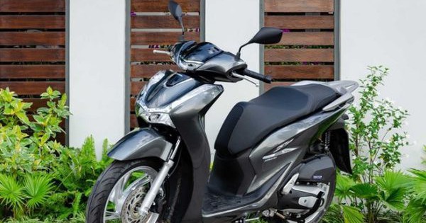 Bảng giá xe máy Honda SH mới nhất tháng 10/2025
