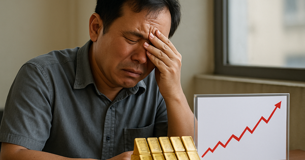 Người đàn ông chua xót khi giá vàng liên tục lập đỉnh: 'Cơn sốt vàng có thể là cơ hội cho nhiều người, nhưng đó là một gánh nặng đối với tôi'