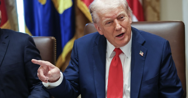 Ông Donald Trump muốn NATO mạnh tay với Tây Ban Nha