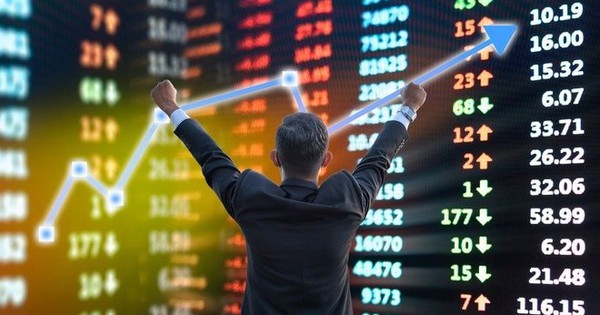 Cổ phiếu “họ” Vin bứt phá, VN-Index lập đỉnh lịch sử mới