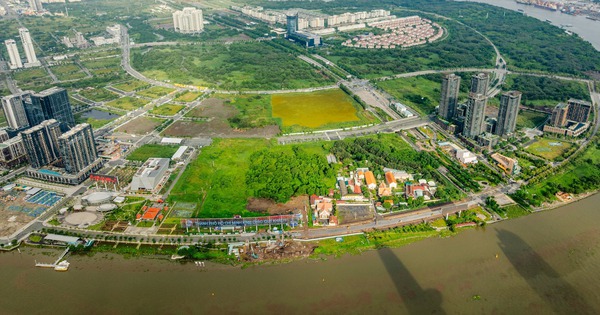 Con đường nào để giá nhà tại TP.HCM không còn liên tục tăng và cao mãi?