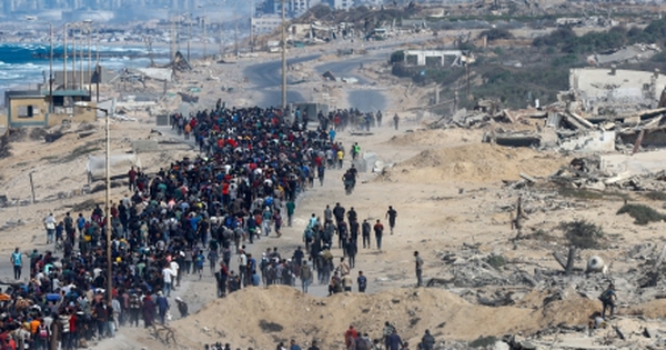 Lệnh ngừng bắn có hiệu lực, người dân Gaza cạn nước mắt trở về đống hoang tàn