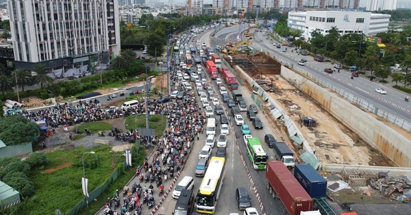 Hoàn thiện hạ tầng giao thông