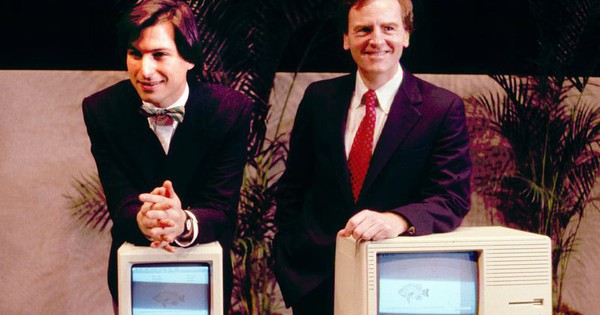 Cựu CEO Apple: Tới thời đại AI, Apple mới gặp “đối thủ thực sự đầu tiên”