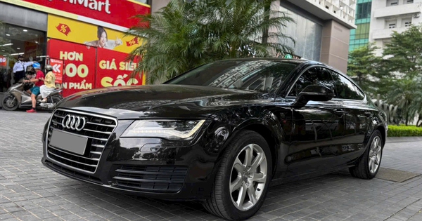 Audi A7 từng đổi được 76 cây vàng nay bán lại chưa được 4 cây, rẻ ngang Vios 'đập hộp' sau 12 năm lăn bánh