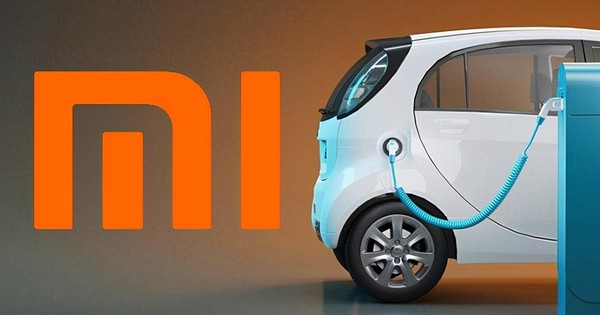 Clip: Xe điện Xiaomi bốc cháy dữ dội sau tai nạn, tài xế thiệt mạng vì cửa xe bị kẹt