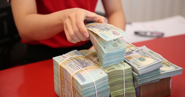 Lộ diện những ngân hàng đầu tiên công bố lợi nhuận cao đột biến