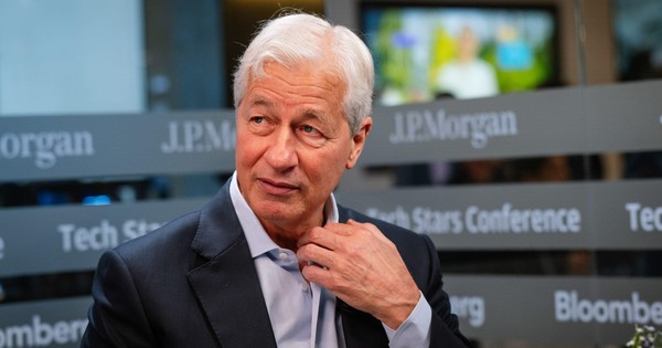 CEO JPMorgan: "Đây là lần hiếm hoi trong đời tôi thấy nắm giữ vàng là hợp lý"