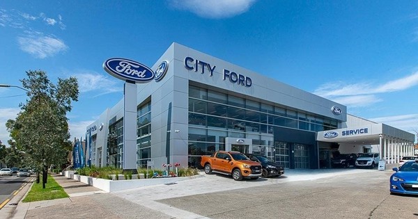 Em rể Chủ tịch City Auto đã bán ra hơn 200.000 cổ phiếu thu về trên 4 tỷ đồng trong khi con trai Chủ tịch không mua như đã đăng ký