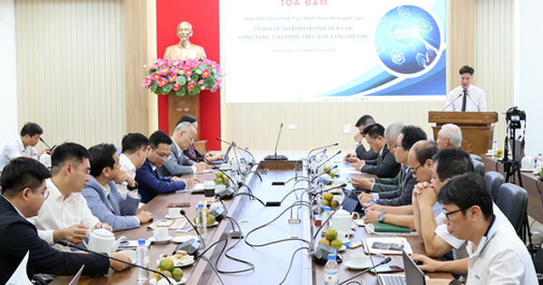 "Có cửa hàng trước đây vay người quen lãi 3%/tháng, sau khi dùng hoá đơn điện tử, minh bạch doanh thu thì được vay với lãi suất chỉ bằng 1/3 so với trước"