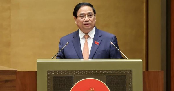 Thủ tướng: Kinh tế Việt Nam lập loạt kỷ lục, sẽ khánh thành đồng loạt các công trình quy mô lớn vào tháng 12/2025