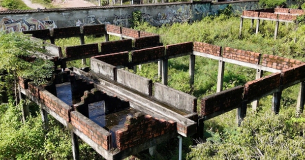 Dự án khu du lịch 5 sao hơn 100 tỷ hoang lạnh giữa rừng cỏ dại ở Huế