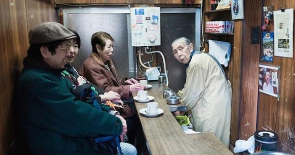 "Tôi đã làm việc chăm chỉ cả đời nhưng con cái không muốn tiếp quản cơ nghiệp": Tiếng than giữa cuộc “khủng hoảng người thừa kế” Nhật Bản và cơ hội mới ở nền kinh tế có tiếng "bảo thủ"