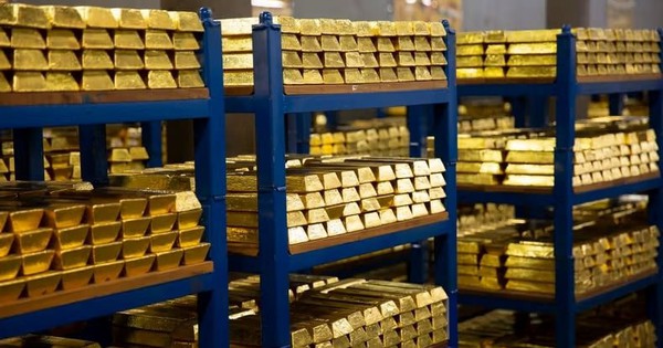 Gần 30 tấn vàng dự trữ của 8 nước đang được cất giữ tại nền kinh tế lớn thứ 2 EU: Không dễ hồi hương vàng khi ‘chủ nhà’ bỏ túi nguồn lợi lớn hàng năm