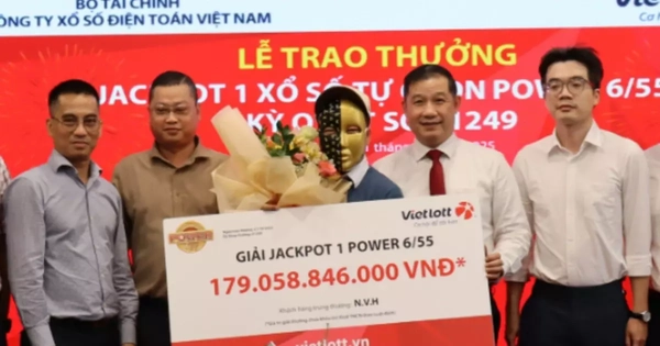 Nam giáo viên trúng Vietlott hơn 179 tỷ đồng