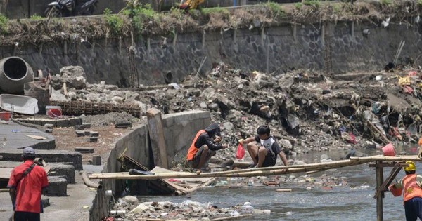 Phát triển quá mức khiến “thiên đường” Bali ngập trong rác và lũ