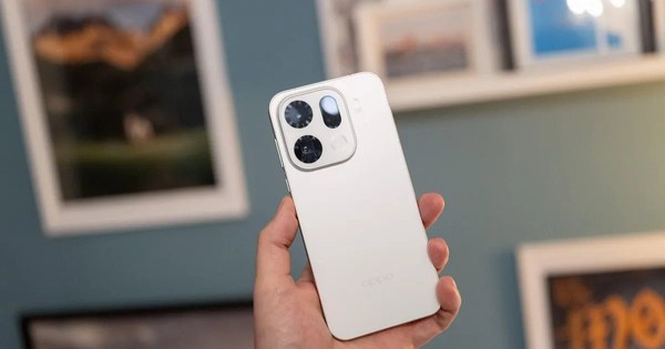 "Xin lỗi" vì đã từng chê điện thoại Trung Quốc: Giờ còn phải cảm ơn họ vì đã cho chúng ta có được thứ này