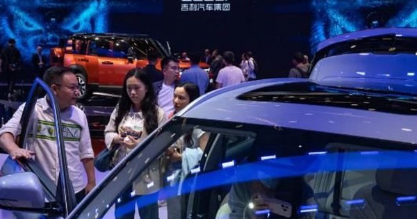 Cỗ máy tiêu dùng tại Trung Quốc trầm lắng: Người dân không dám chi tiêu, khủng hoảng niềm tin vô cùng nghiêm trọng
