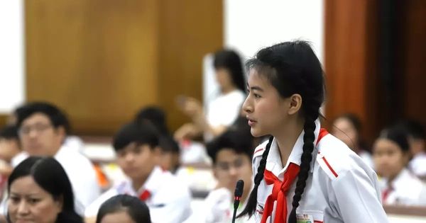 TPHCM sẽ chi 2.138 tỷ đóng bảo hiểm y tế cho học sinh, người già