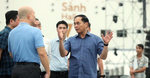 Ngày kia, hàng triệu người Việt Nam sẽ chứng kiến 1 sự kiện "3 nhất" khai mạc tại công trình top 10 TG