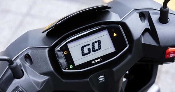 Suzuki ra mắt 'huyền thoại xe ga' 125cc: giá chưa tới 50 triệu đồng, thách thức Honda Air Blade