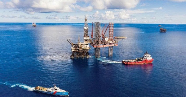 Petrovietnam bán đấu giá cổ phần tại GID và PVTS