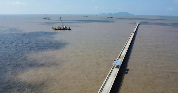 Cà Mau mời gọi doanh nghiệp đầu tư sân bay, cao tốc, cảng biển