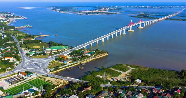 Tập đoàn Trung Quốc hơn 360.000 nhân viên, đã nghiên cứu thị trường Việt Nam gần một thập kỷ muốn góp phần đưa một tỉnh miền Trung phát triển