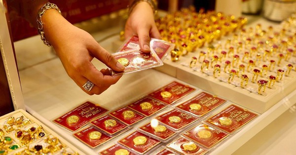 Sáng 29/10: Giá vàng SJC, vàng nhẫn tiếp tục giảm mạnh