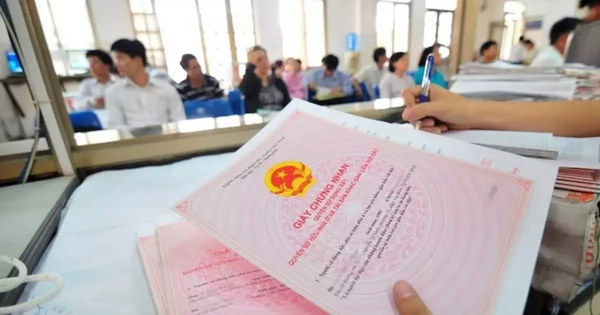 Dân phải photo sổ đỏ để tích hợp dữ liệu đất đai: Đại biểu nói 'phiền hà, mất thời gian'