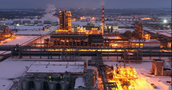 Thủ tướng Hungary nỗ lực đảo ngược lệnh trừng phạt của Mỹ đối với dầu mỏ Nga